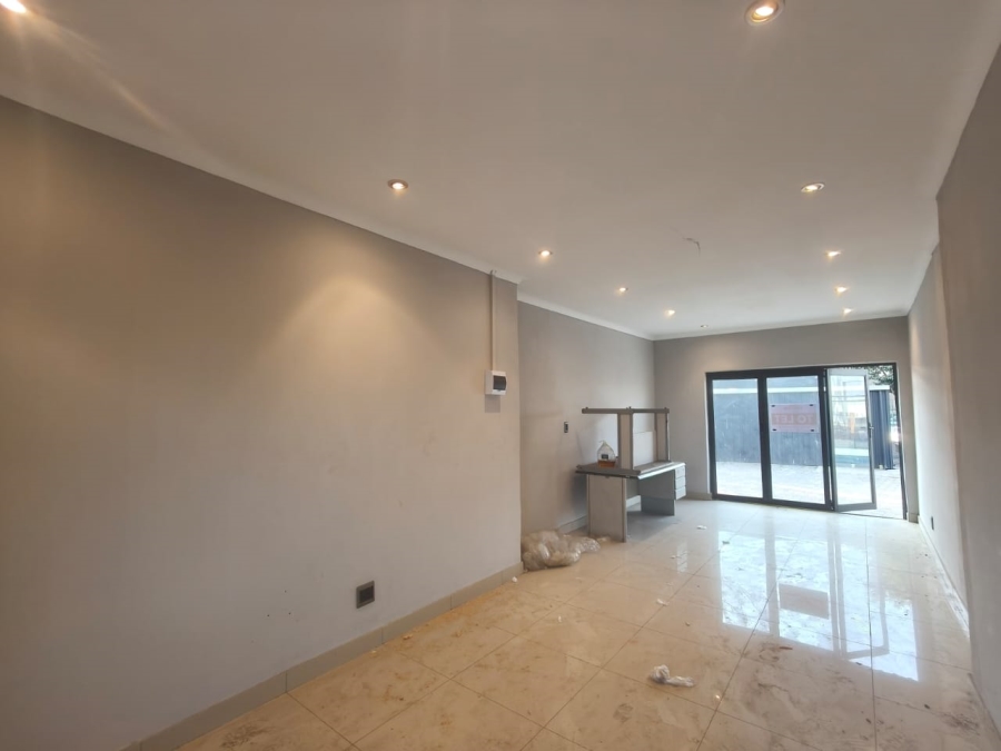 To Let commercial Property for Rent in Eldoraigne Gauteng