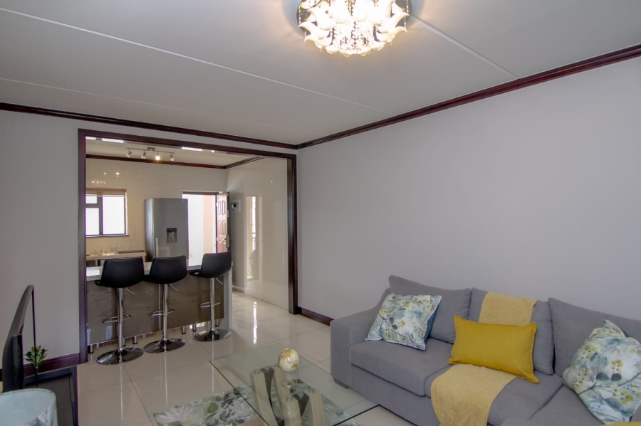 To Let 2 Bedroom Property for Rent in Craigavon Gauteng