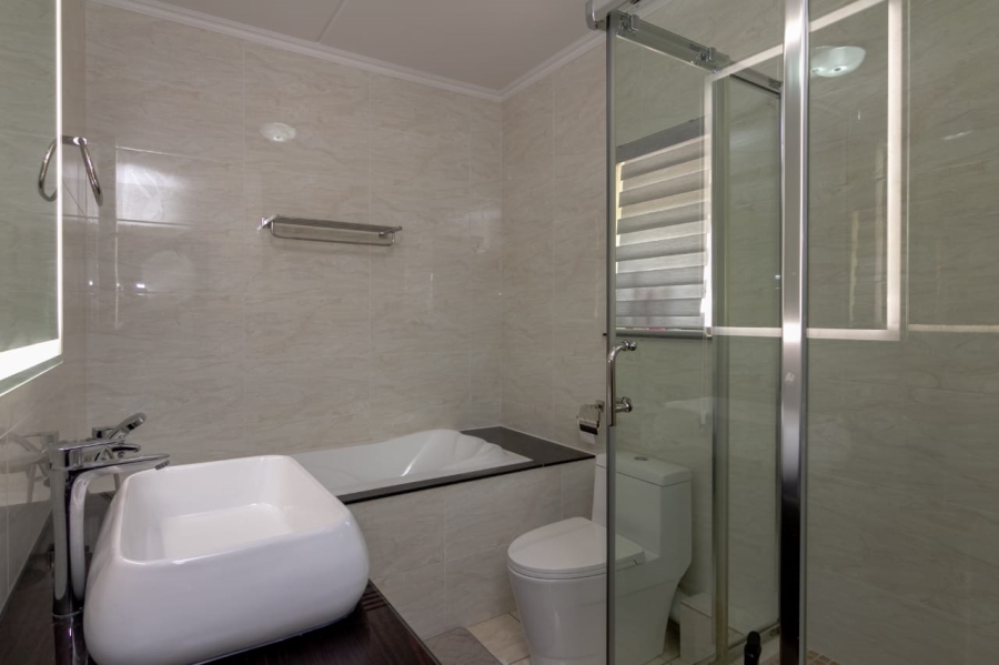 To Let 2 Bedroom Property for Rent in Craigavon Gauteng