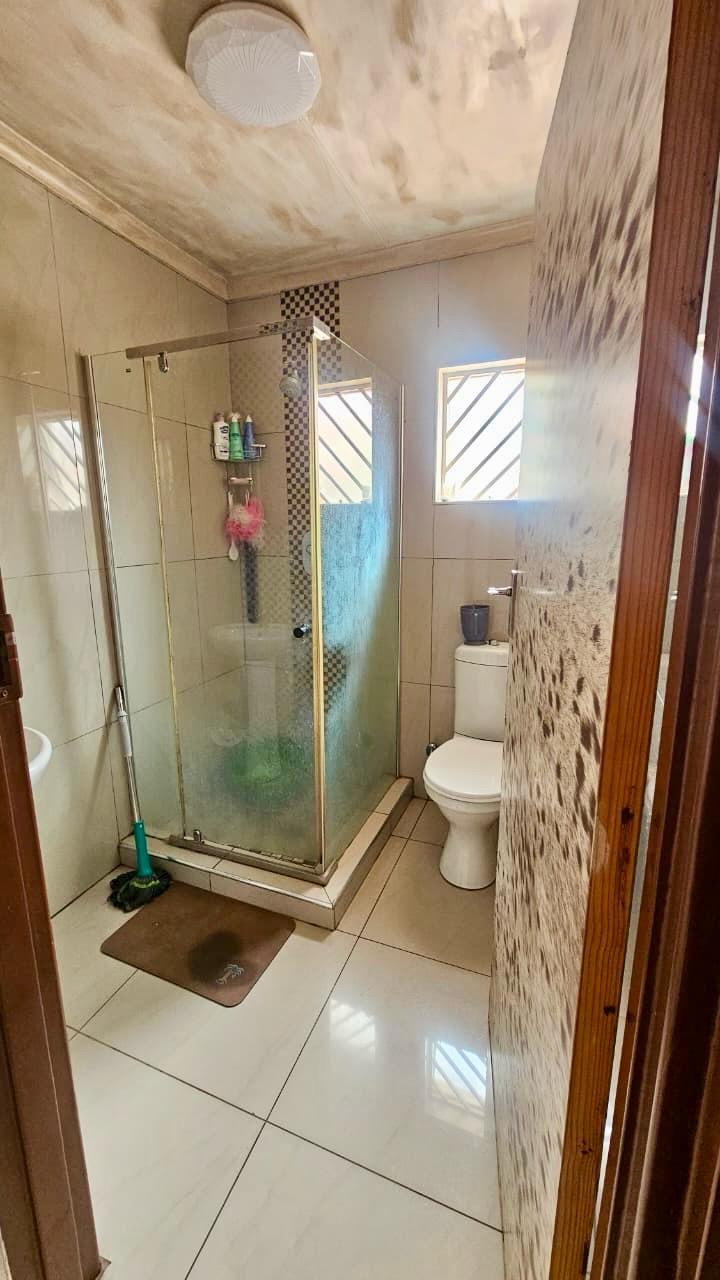 2 Bedroom Property for Sale in Erasmia Gauteng