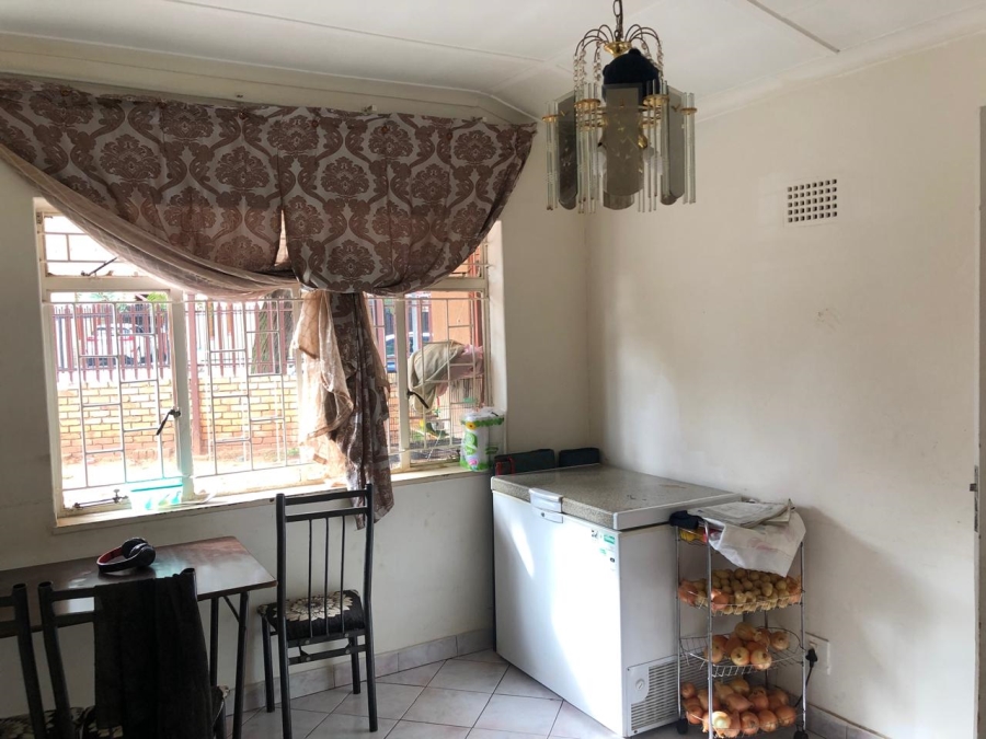 4 Bedroom Property for Sale in Laudium Gauteng