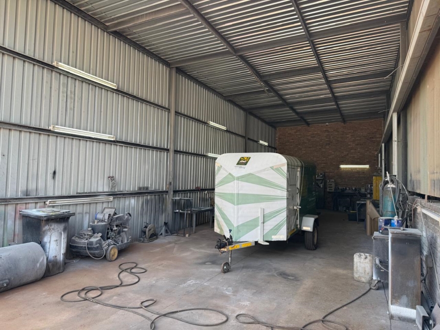 Commercial Property for Sale in Bredell Gauteng