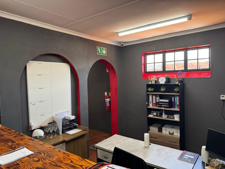 Commercial Property for Sale in Bredell Gauteng