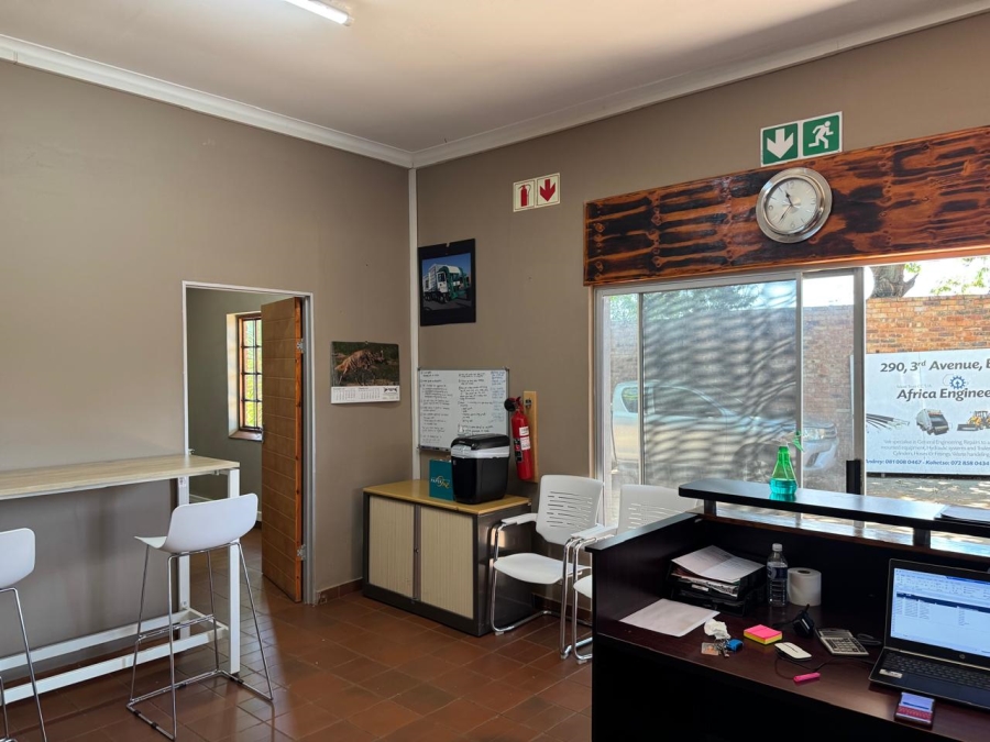 Commercial Property for Sale in Bredell Gauteng
