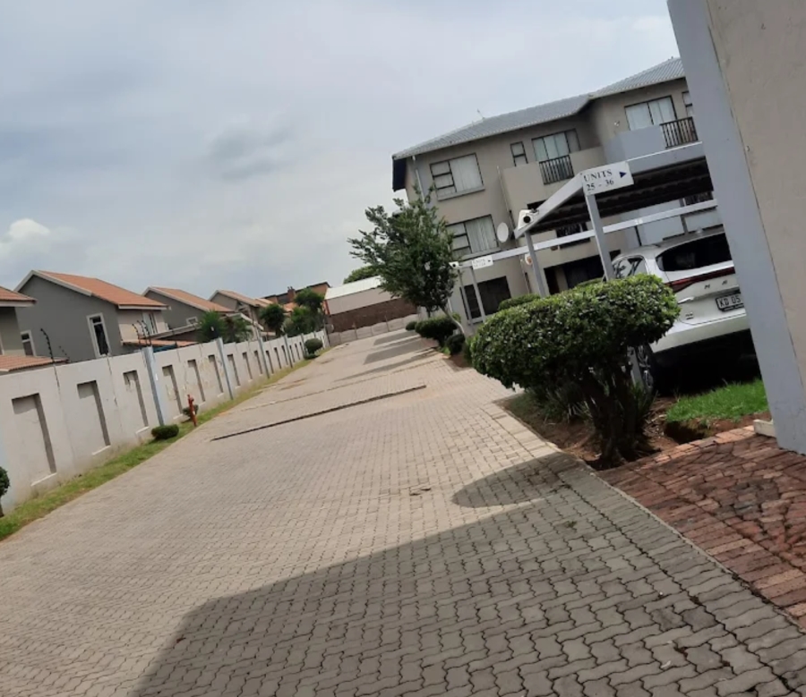 Commercial Property for Sale in Eveleigh Gauteng