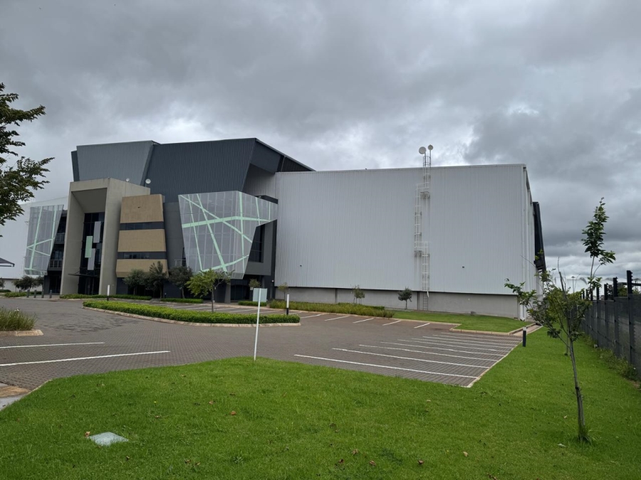 To Let commercial Property for Rent in Glen Marais Gauteng