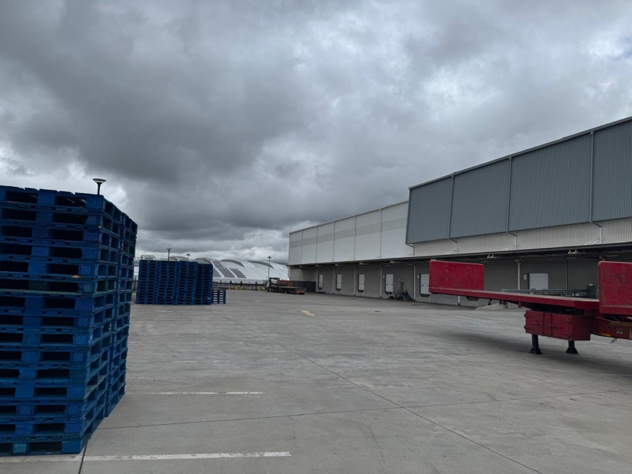 To Let commercial Property for Rent in Glen Marais Gauteng