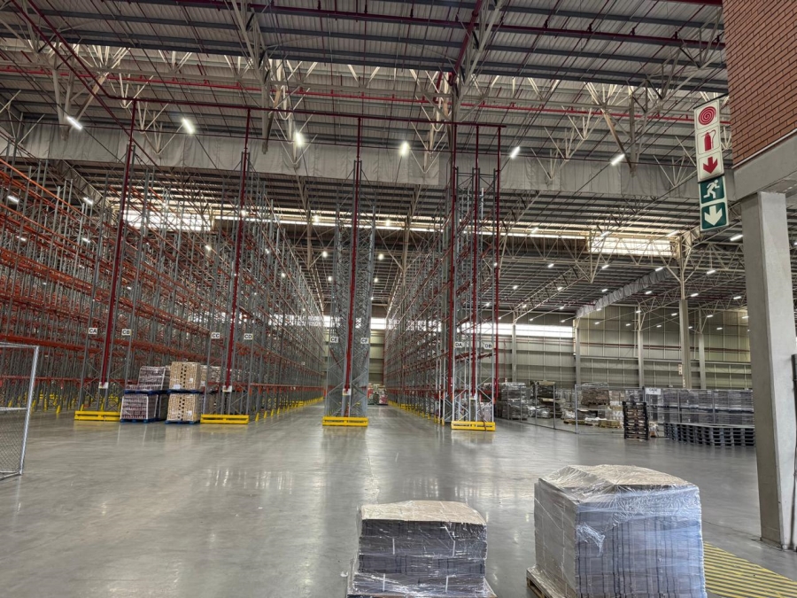 To Let commercial Property for Rent in Glen Marais Gauteng