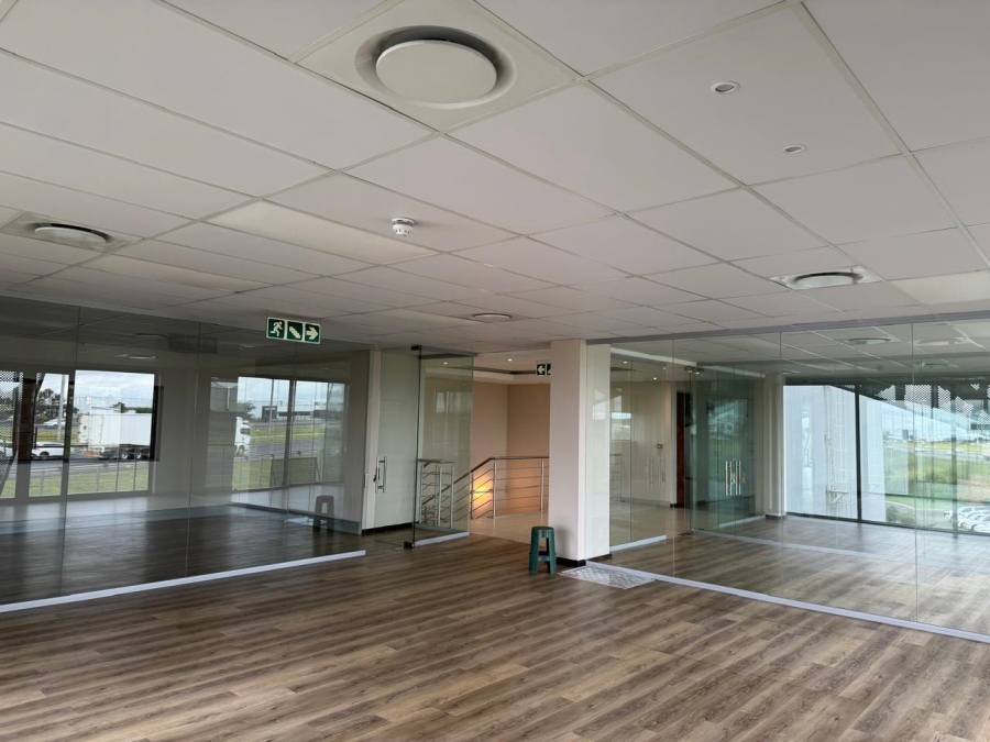 To Let commercial Property for Rent in Glen Marais Gauteng