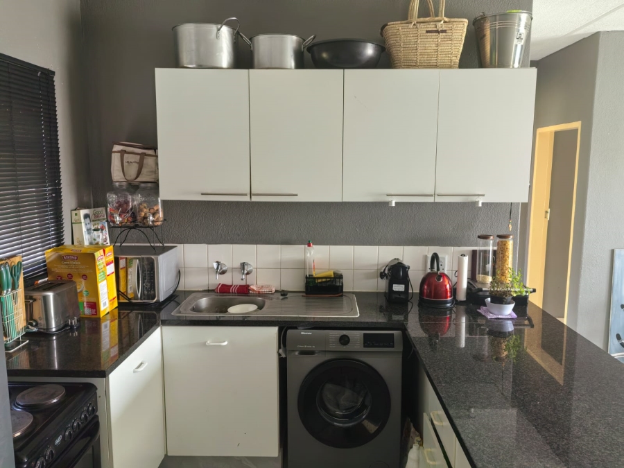 2 Bedroom Property for Sale in Norkem Park Gauteng