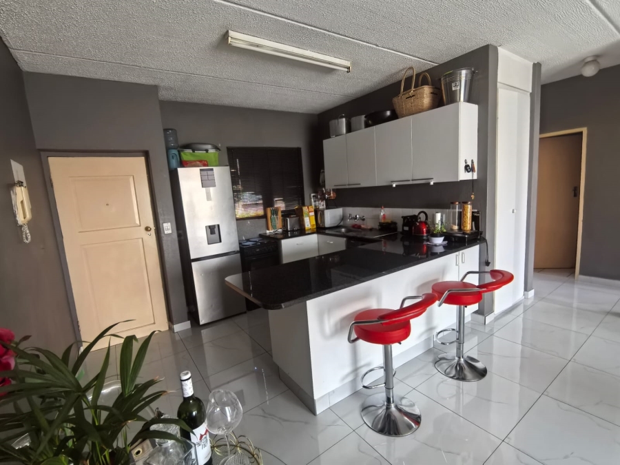 2 Bedroom Property for Sale in Norkem Park Gauteng