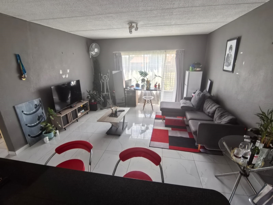 2 Bedroom Property for Sale in Norkem Park Gauteng