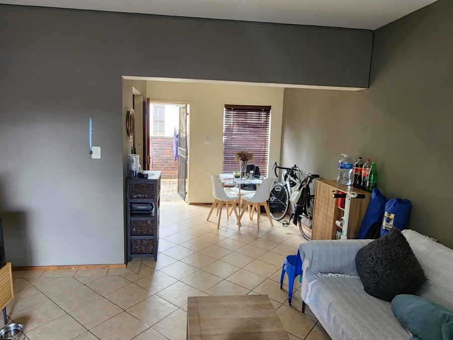 2 Bedroom Property for Sale in Sugar Bush Estate Gauteng