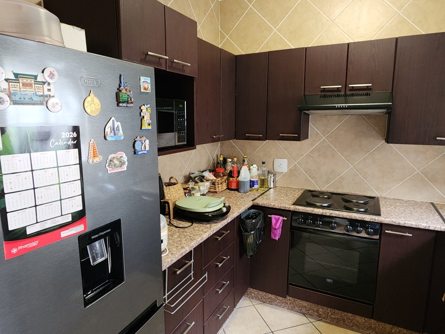 2 Bedroom Property for Sale in Sugar Bush Estate Gauteng