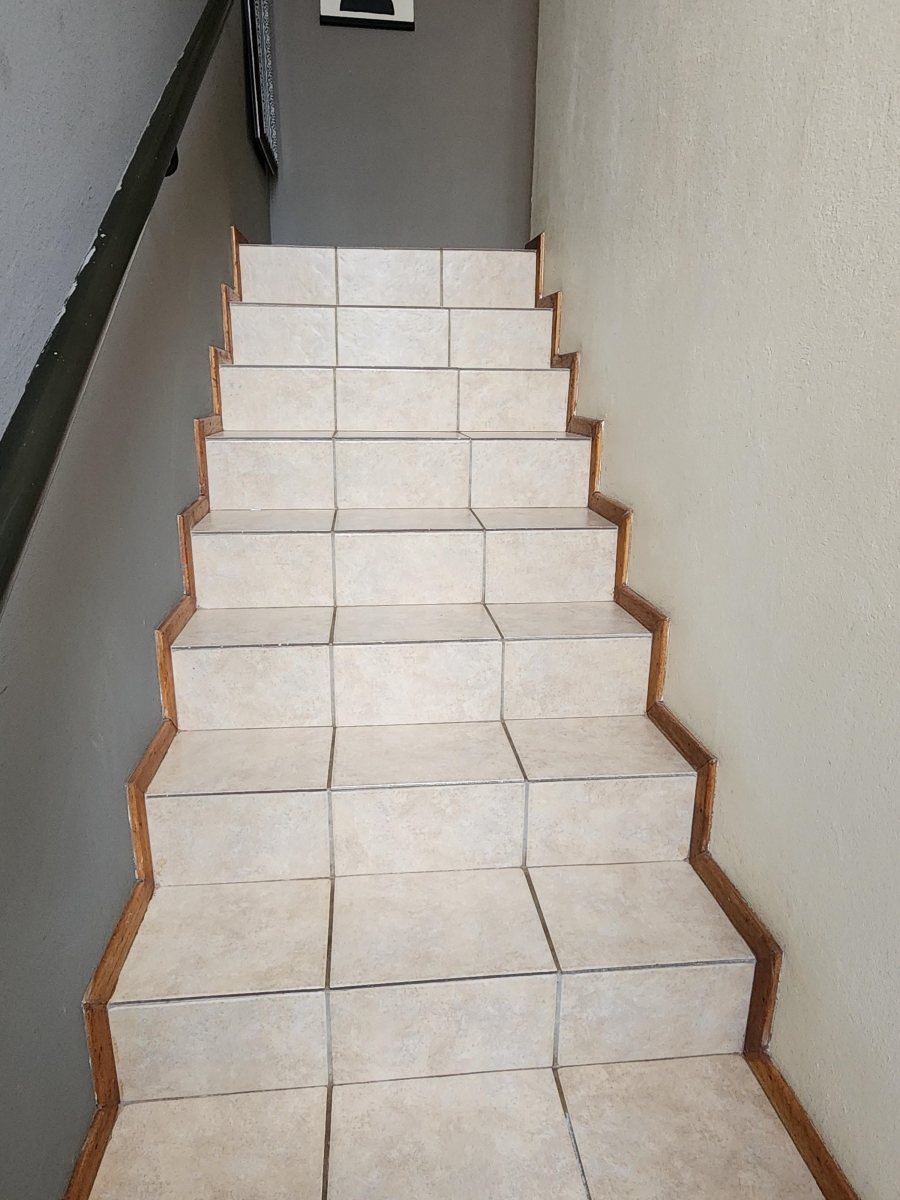 2 Bedroom Property for Sale in Sugar Bush Estate Gauteng