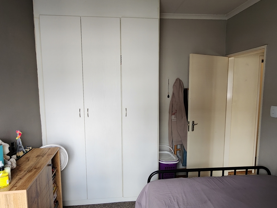 2 Bedroom Property for Sale in Sugar Bush Estate Gauteng