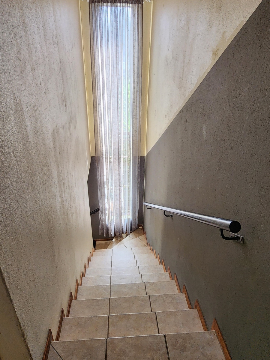 2 Bedroom Property for Sale in Sugar Bush Estate Gauteng