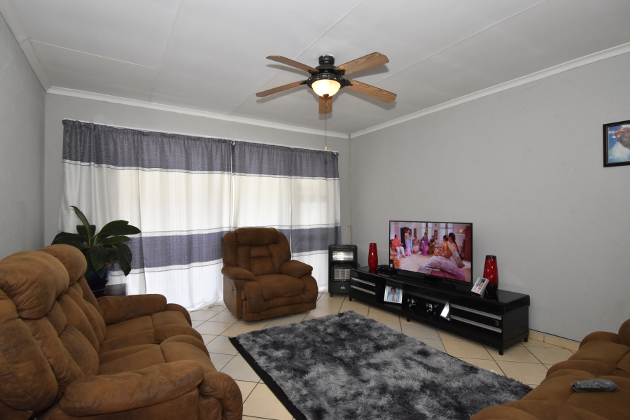 To Let 2 Bedroom Property for Rent in Northgate Gauteng