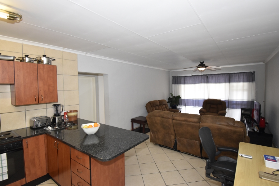 To Let 2 Bedroom Property for Rent in Northgate Gauteng
