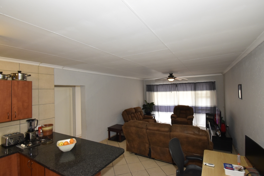 To Let 2 Bedroom Property for Rent in Northgate Gauteng