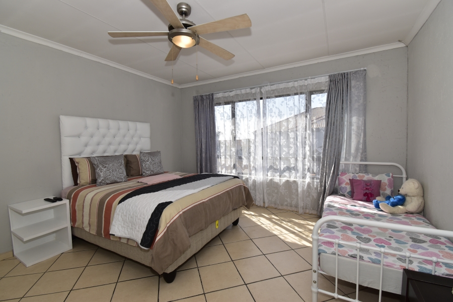 To Let 2 Bedroom Property for Rent in Northgate Gauteng