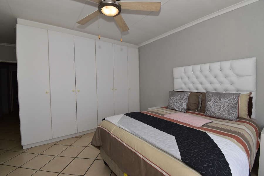 To Let 2 Bedroom Property for Rent in Northgate Gauteng