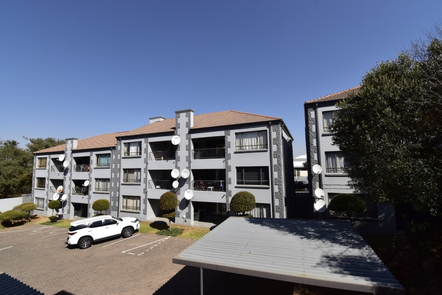 To Let 2 Bedroom Property for Rent in Northgate Gauteng
