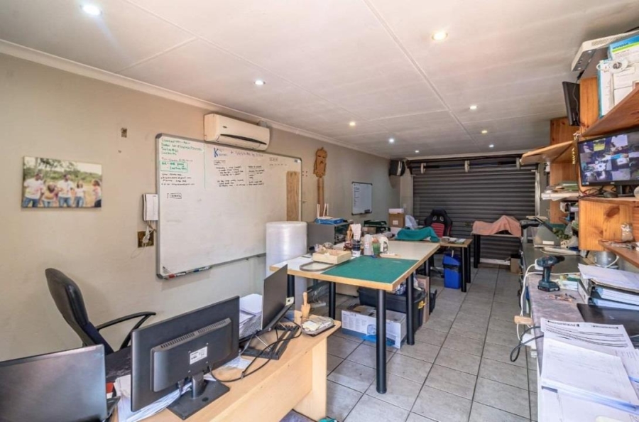 4 Bedroom Property for Sale in Randhart Gauteng