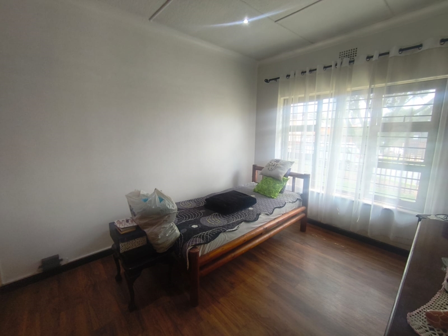 3 Bedroom Property for Sale in South Crest Gauteng