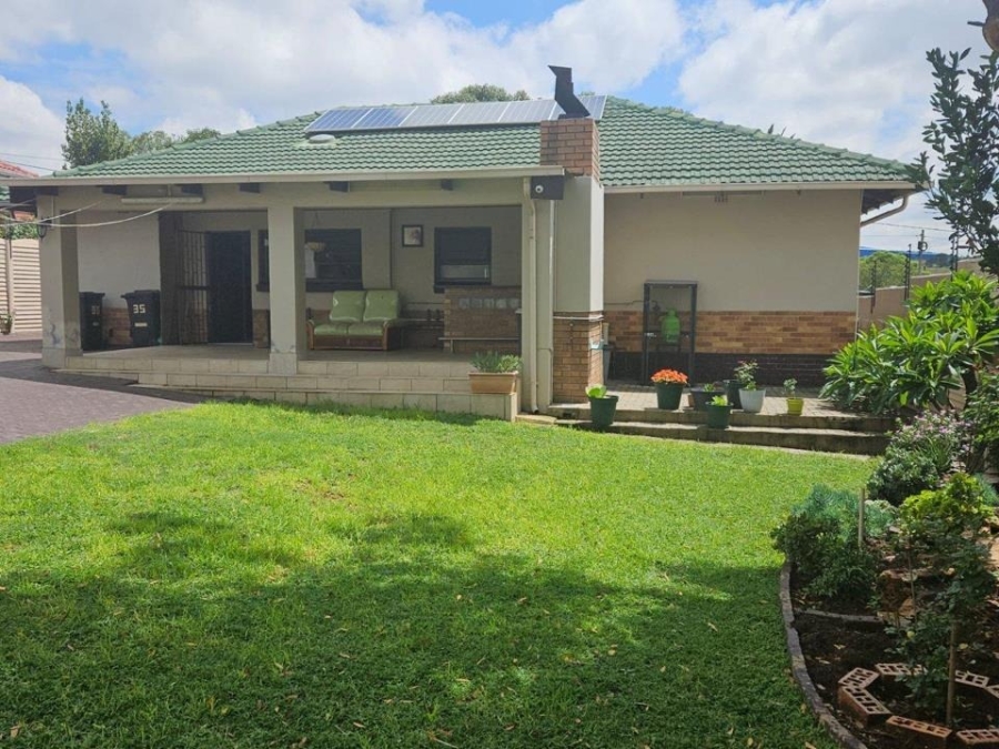 3 Bedroom Property for Sale in South Crest Gauteng