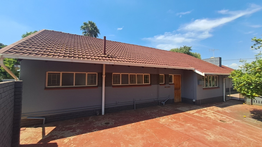 4 Bedroom Property for Sale in Meyerspark Gauteng