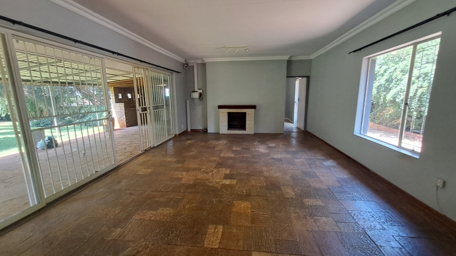 4 Bedroom Property for Sale in Meyerspark Gauteng