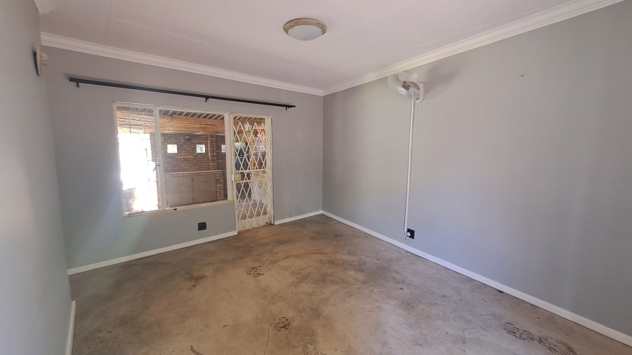 4 Bedroom Property for Sale in Meyerspark Gauteng