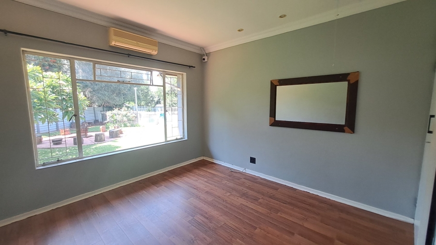 4 Bedroom Property for Sale in Meyerspark Gauteng