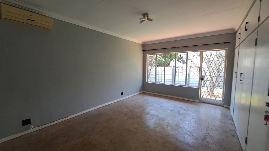4 Bedroom Property for Sale in Meyerspark Gauteng