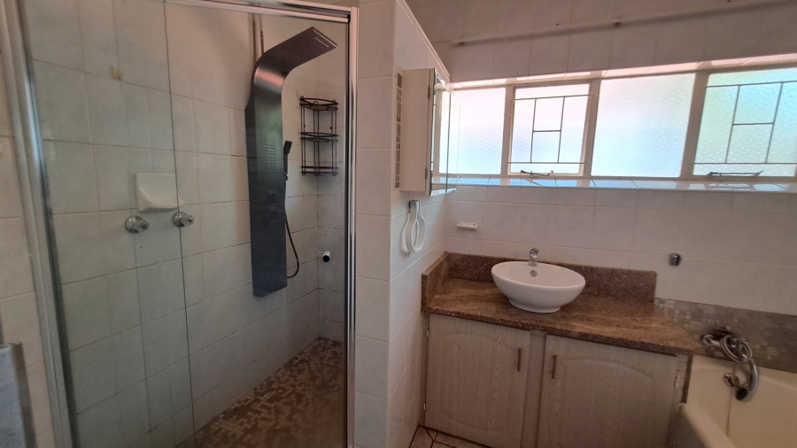 4 Bedroom Property for Sale in Meyerspark Gauteng