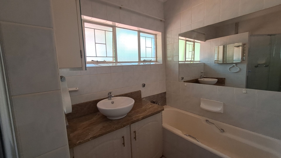 4 Bedroom Property for Sale in Meyerspark Gauteng