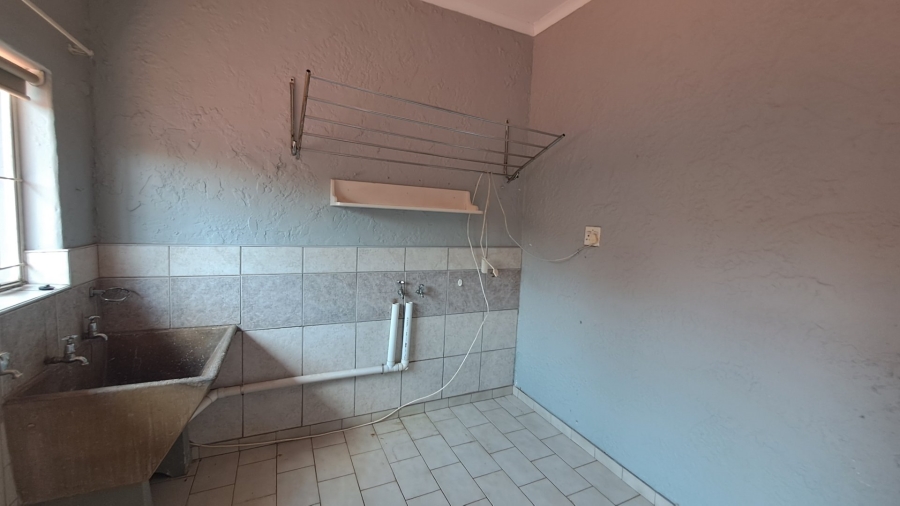 4 Bedroom Property for Sale in Meyerspark Gauteng