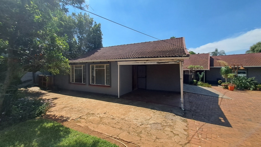 4 Bedroom Property for Sale in Meyerspark Gauteng
