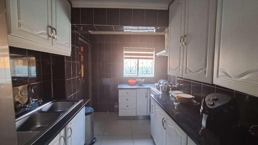 3 Bedroom Property for Sale in Mamelodi East Gauteng
