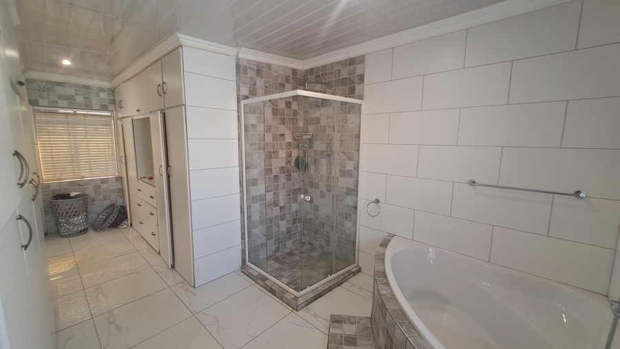 3 Bedroom Property for Sale in Mamelodi East Gauteng