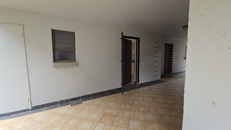 1 Bedroom Property for Sale in Hatfield Gauteng