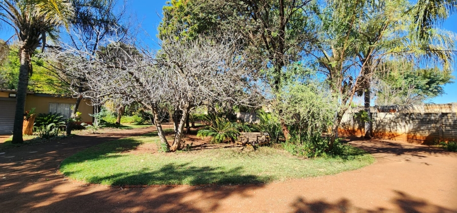 5 Bedroom Property for Sale in Winternest Gauteng