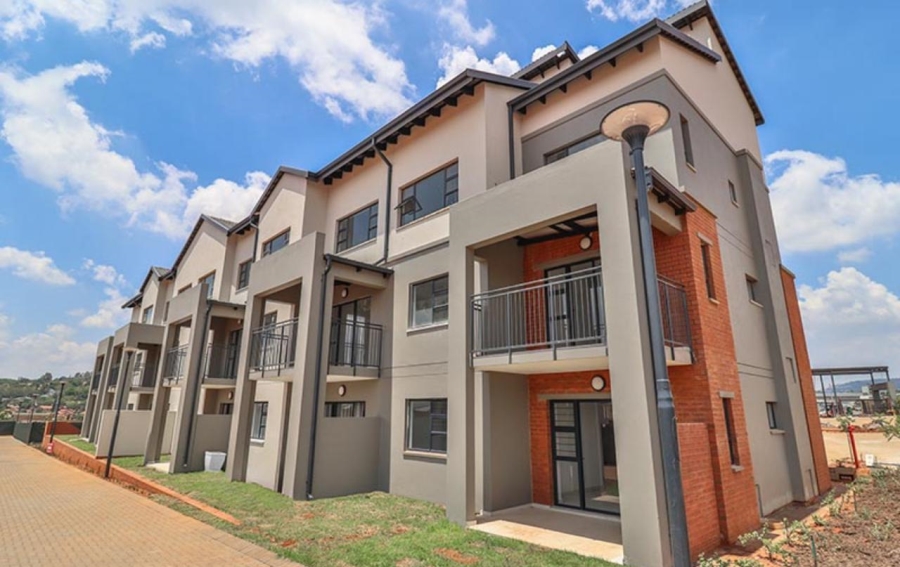 1 Bedroom Property for Sale in Wilgeheuwel Gauteng