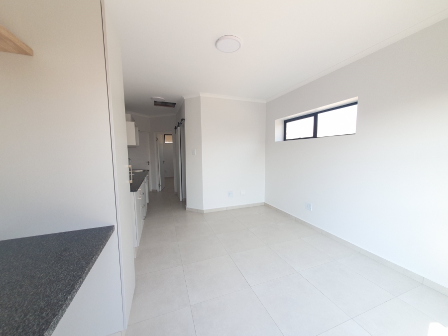 1 Bedroom Property for Sale in Wilgeheuwel Gauteng