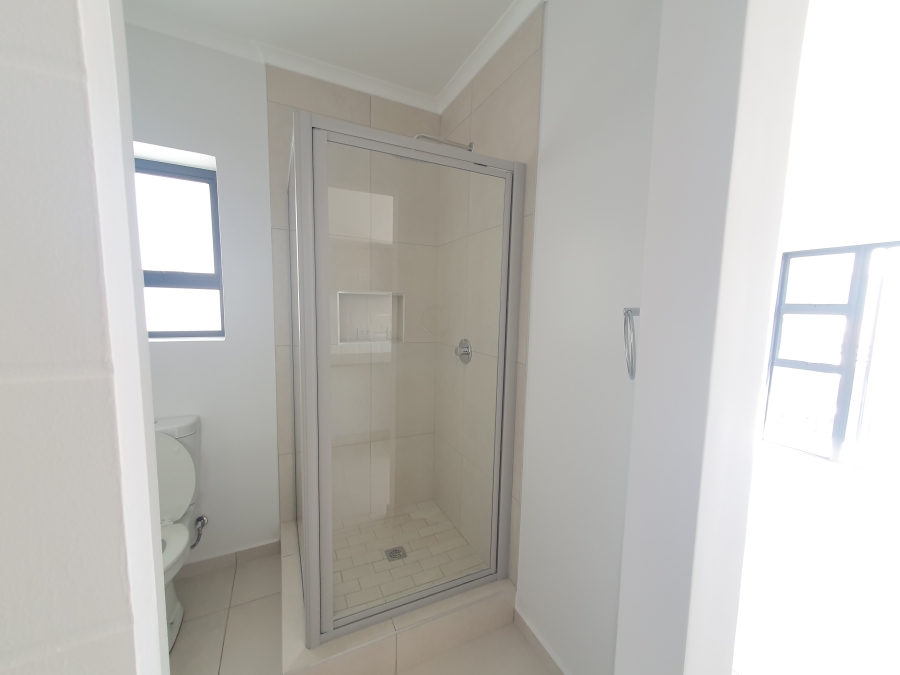 1 Bedroom Property for Sale in Wilgeheuwel Gauteng