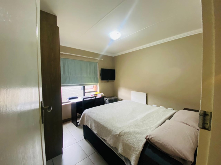 3 Bedroom Property for Sale in Amberfield Gauteng