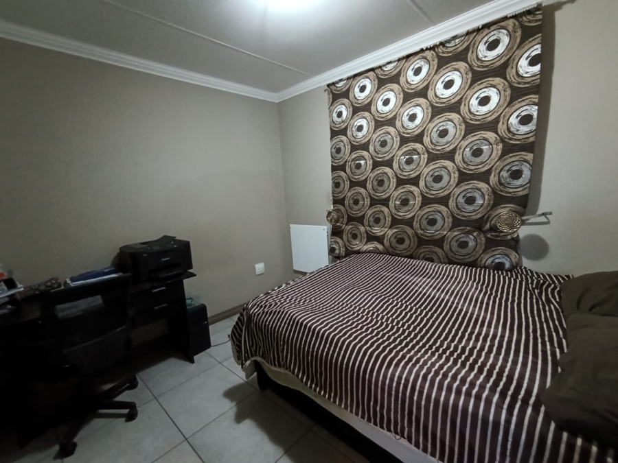 3 Bedroom Property for Sale in Amberfield Gauteng