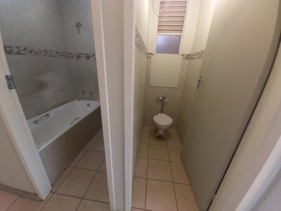 2 Bedroom Property for Sale in Pretoria Central Gauteng