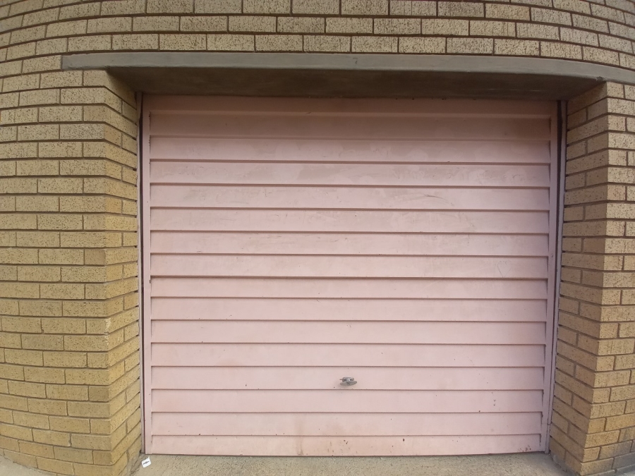 2 Bedroom Property for Sale in Pretoria Central Gauteng